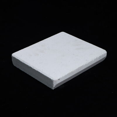 Boa resistência ao choque térmico Prateleiras de forno de corindo com resistência à temperatura de até 1700°C e espessura personalizada para mobiliário de forno