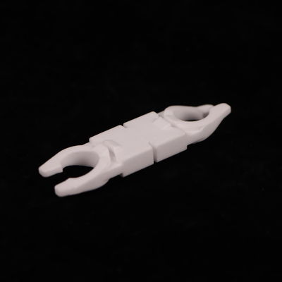 Constante dielétrica de 9,6 Cerâmica de alumínio com resistência flexural de 200-400 MPa
