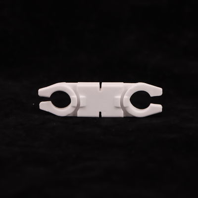 Constante dielétrica de 9,6 Cerâmica de alumínio com resistência flexural de 200-400 MPa
