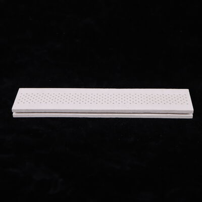 Resistência ao choque térmico 250 Mullite Cerâmica oferecendo constante dielétrica 6 a 7 e dureza 7 a 8 Mohs Ideal para componentes de isolamento elétrico