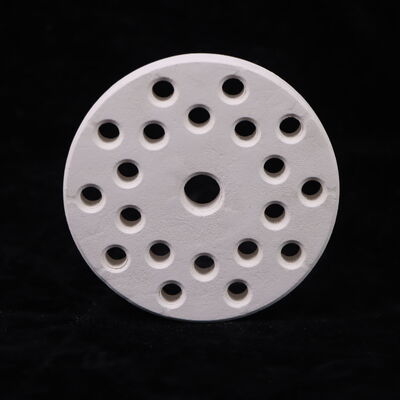 Material cerâmico avançado de mulita com densidade de 2,2 a 2,4 g/cm³ oferecendo excelente resistência química e estabilidade térmica