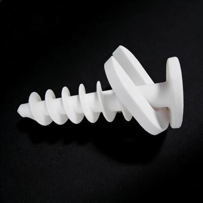 Densidade 3,75 a 3,9 gramas por centímetro cúbico Cerâmica de alumínio com Poissons Ratio 0,25 adequada para ferramentas de corte e substratos eletrónicos