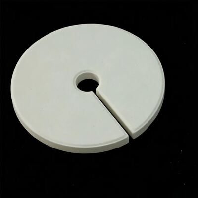 Constante dielétrica 6 a 7 Mullite Cerâmica com condutividade térmica de 3,5 a 4,5 W por metro Kelvin Operando a 1400 graus Celsius