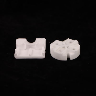 Cerâmica de Óxido de Alumínio de Alta Resistência com Condutividade Térmica de 25-35 W/mK e Resistência à Flexão de 200-400 MPa em Branco